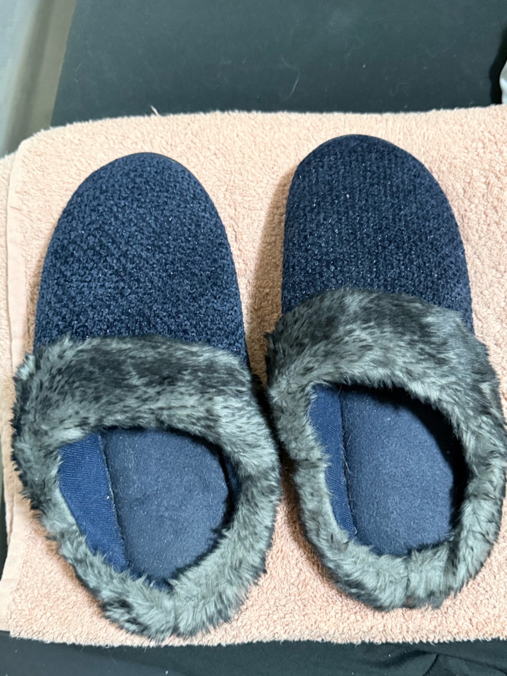 Navy Women's Plush Fur-Lined Slippers
